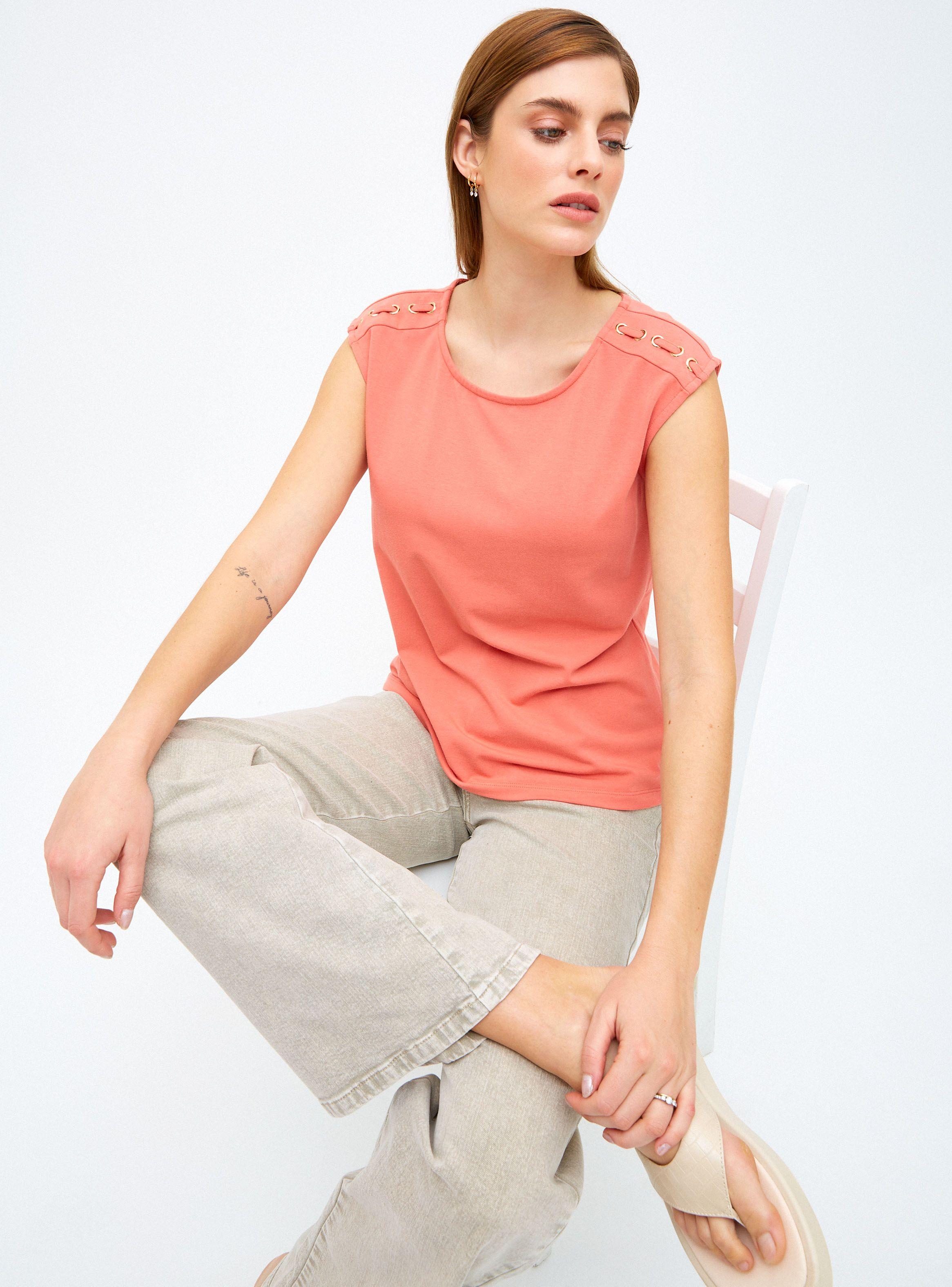 Polera sin Mangas con Ojetillos-0