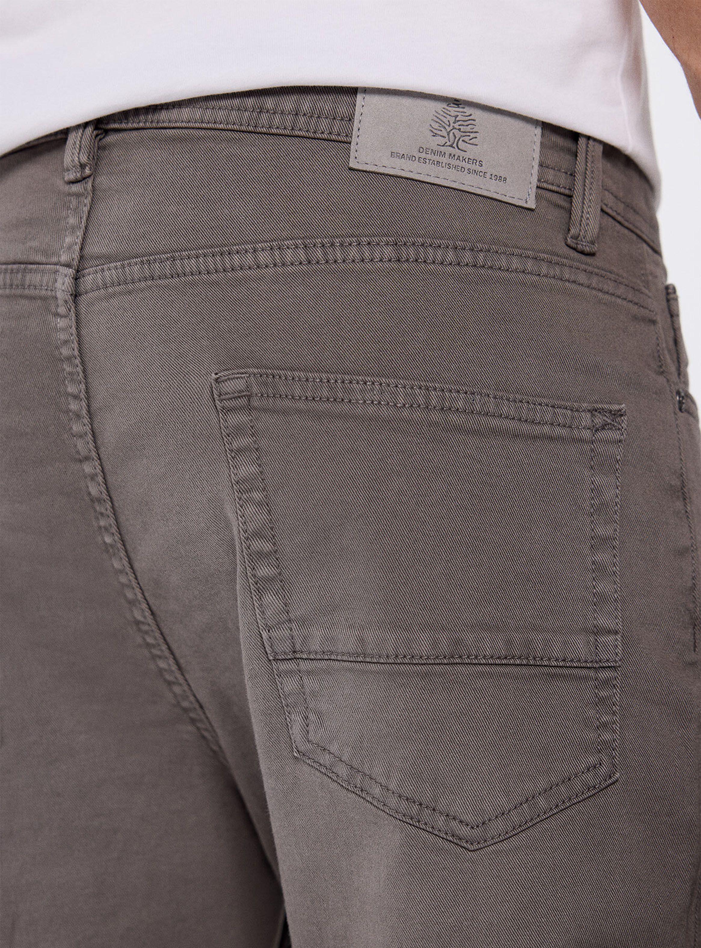 Pantalón Color Slim Fit-3