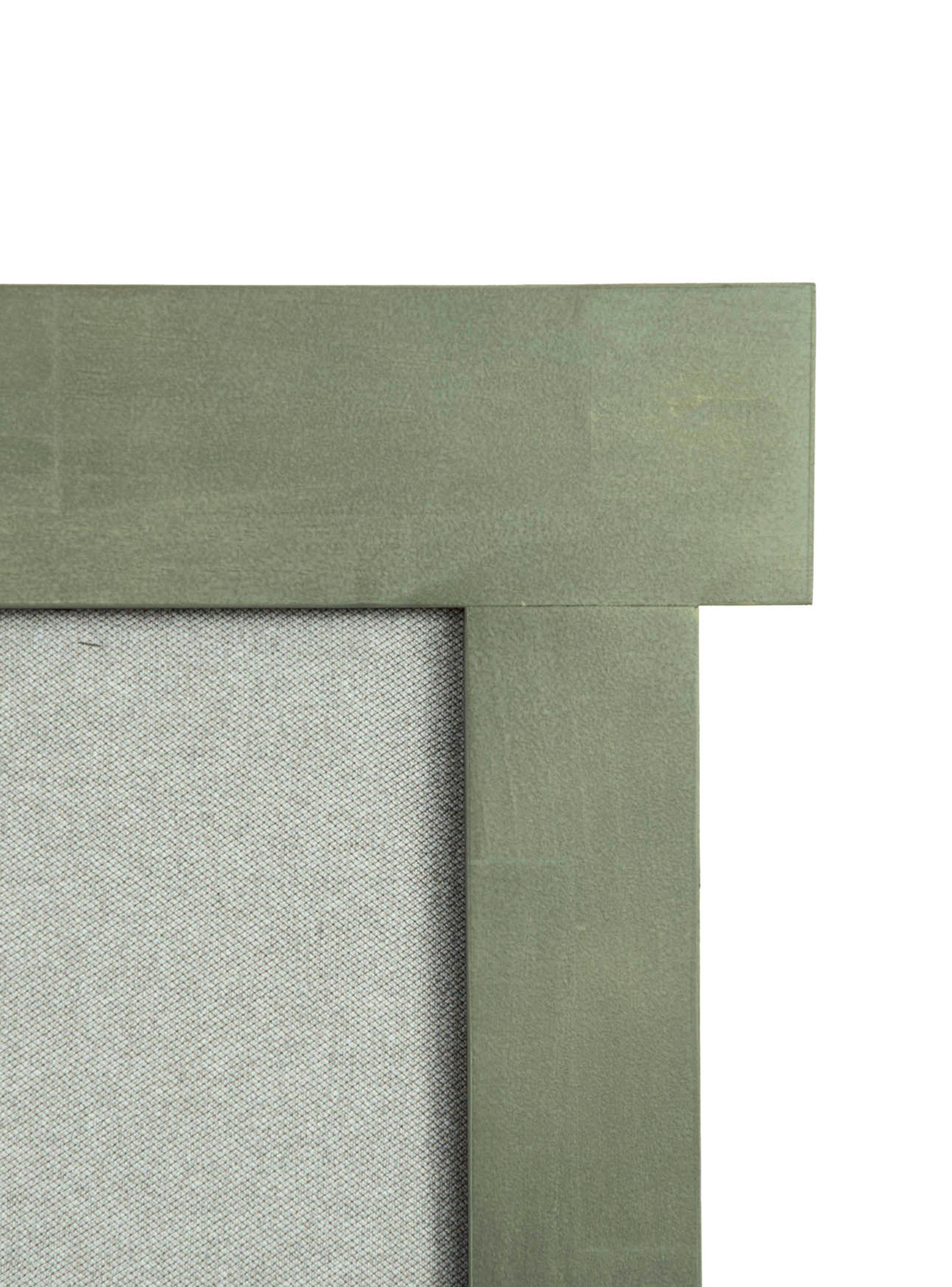 Cama Europea Green Infinity King + Respaldo Dublin Olivo-3