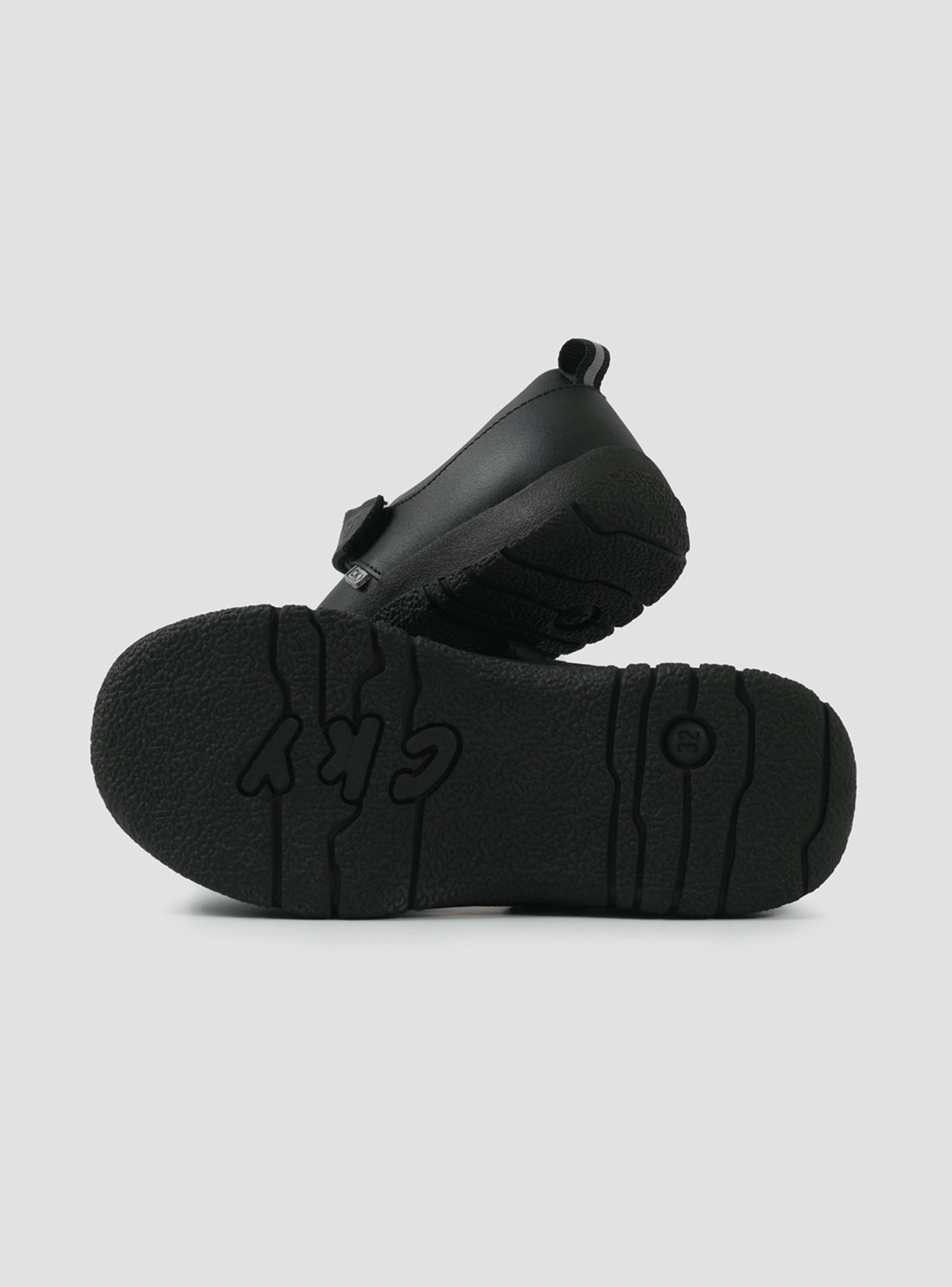 Zapato Escolar Reina Cuero con Velcro de Niña-3