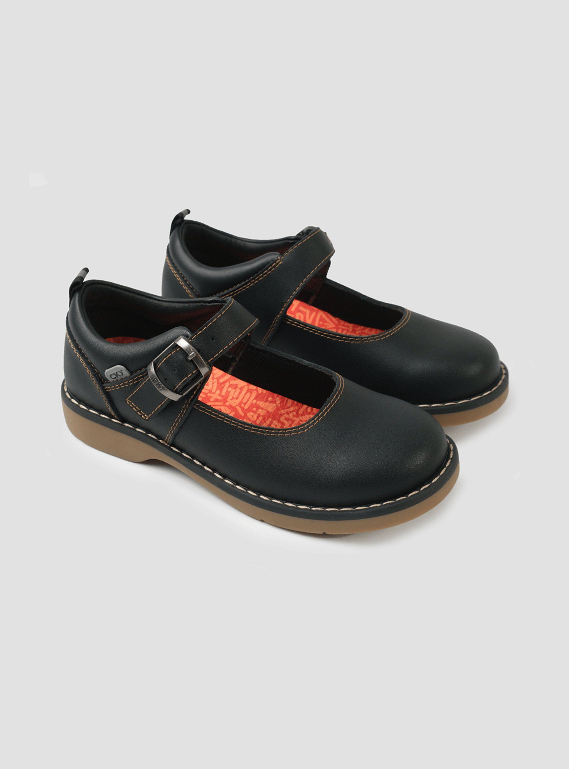 Zapato Escolar de Cuero Reina con Hebilla de Niña-1