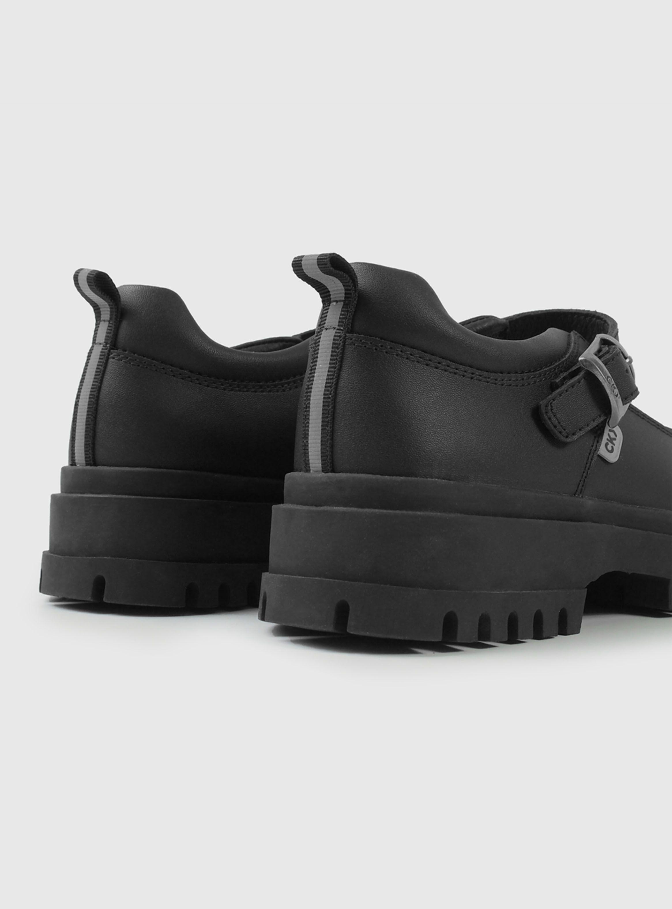 Zapato Escolar Reina Plataforma y Hebilla Cuero Niña-4