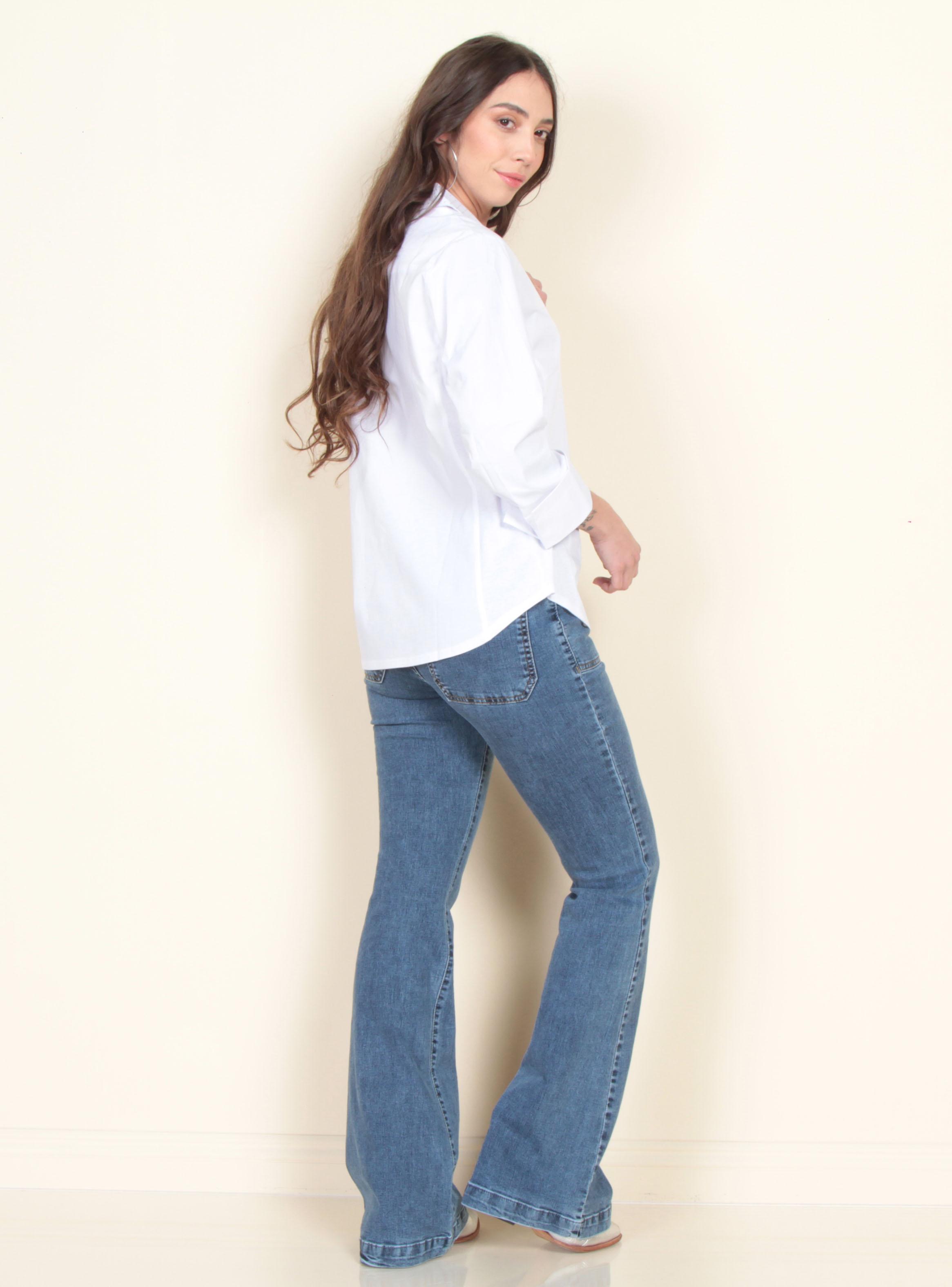 Blusa Manga 3/4 Sólida con Aplicación en Cuello y Bolsillo-4