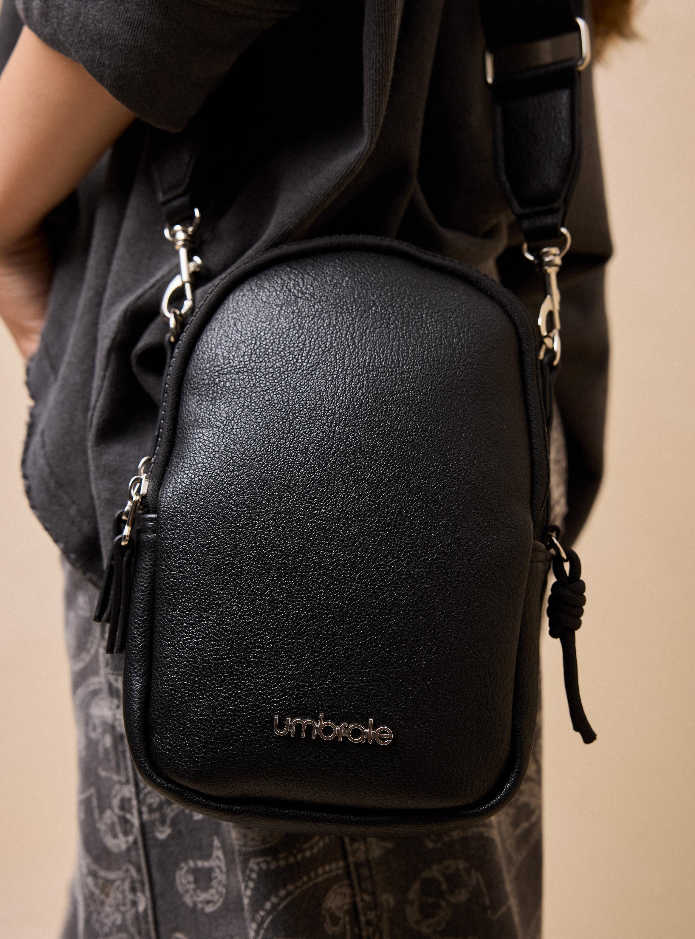 Cartera Diseño Calado y Flecos-7