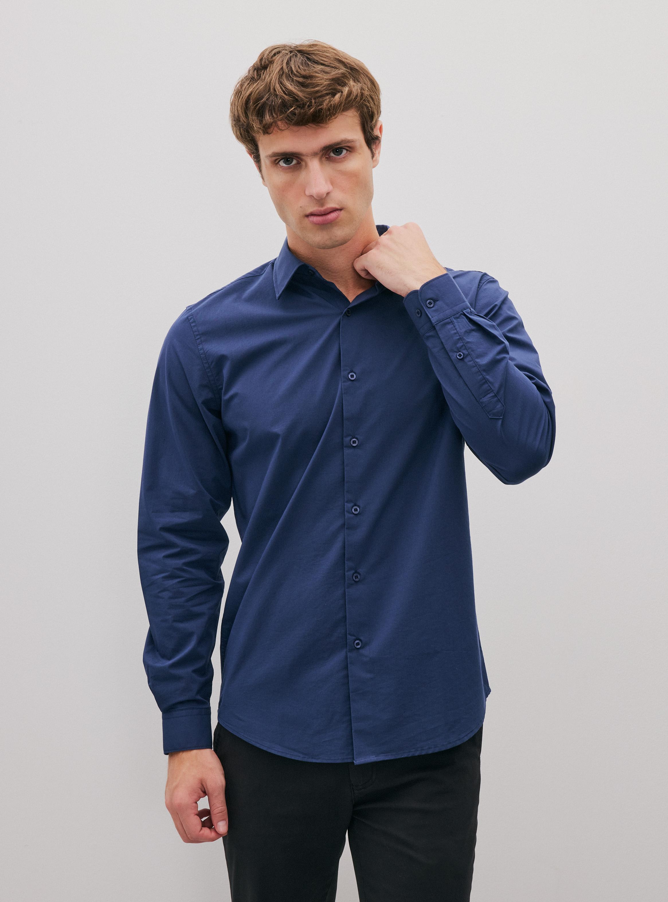 Azul Oscuro