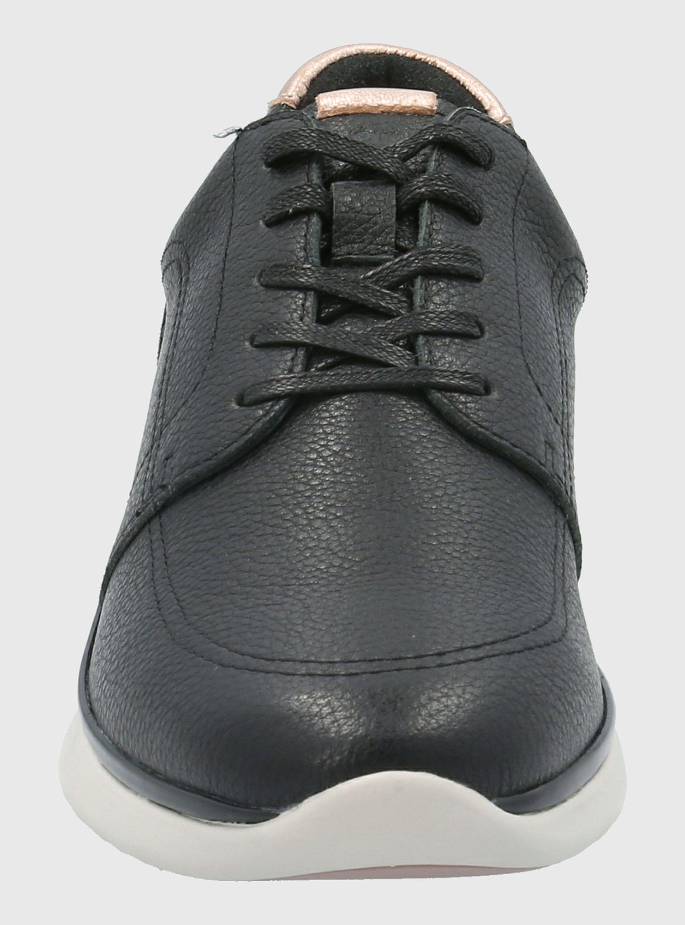 Zapatilla Urbana Cuero Goss Mujer-3