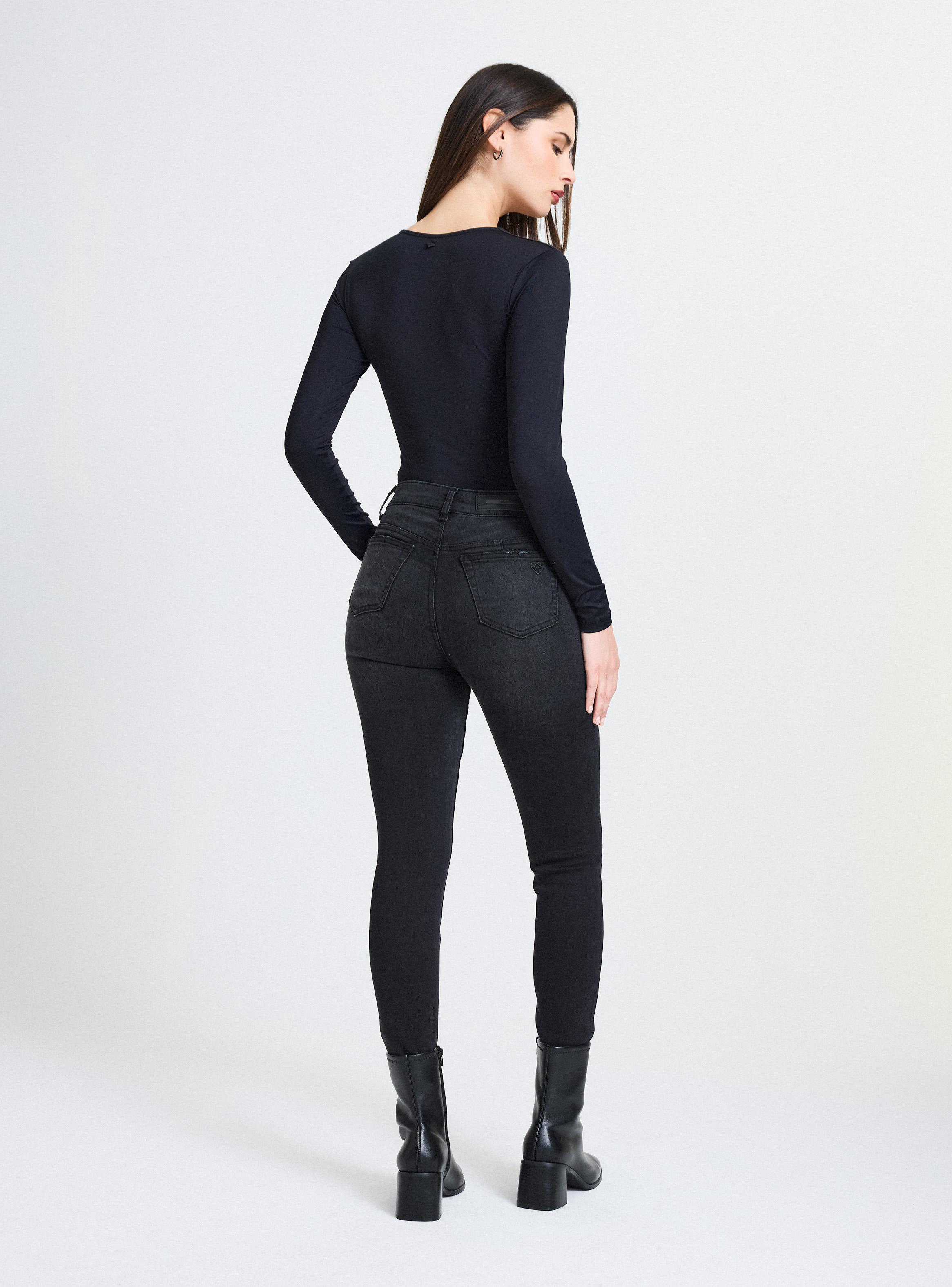 Body Escote V Cruzado con Strass-5