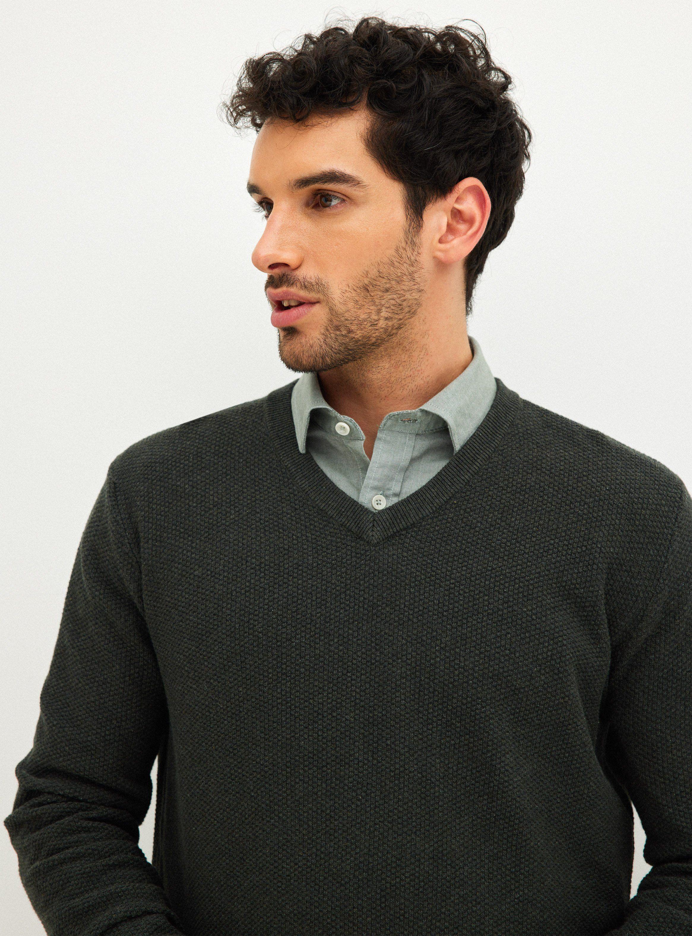 Sweater Regular Cuello V-2