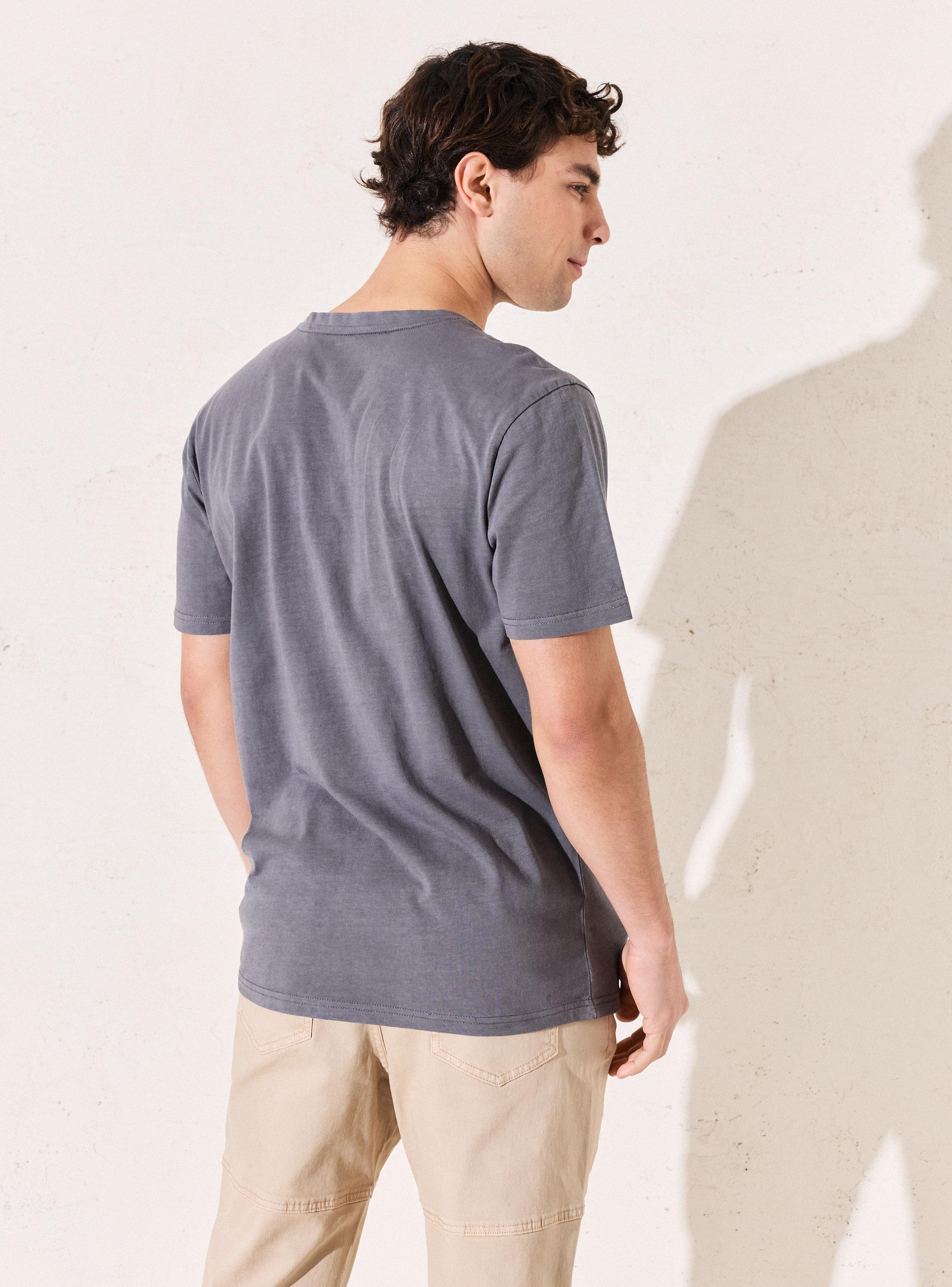 Polera Bordado Look Lavado-1
