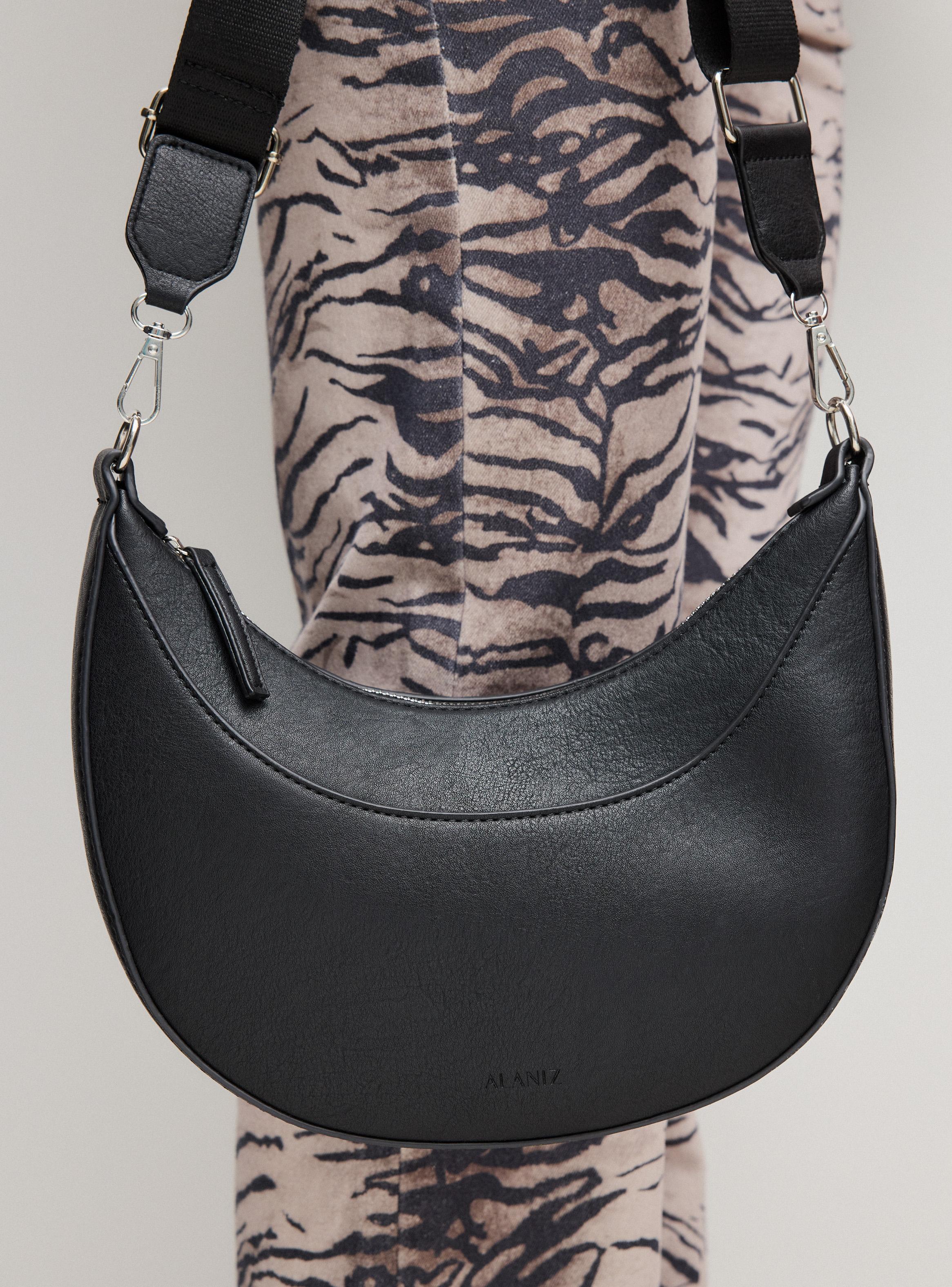 Cartera Crossbody Halfmoon Mediana-7
