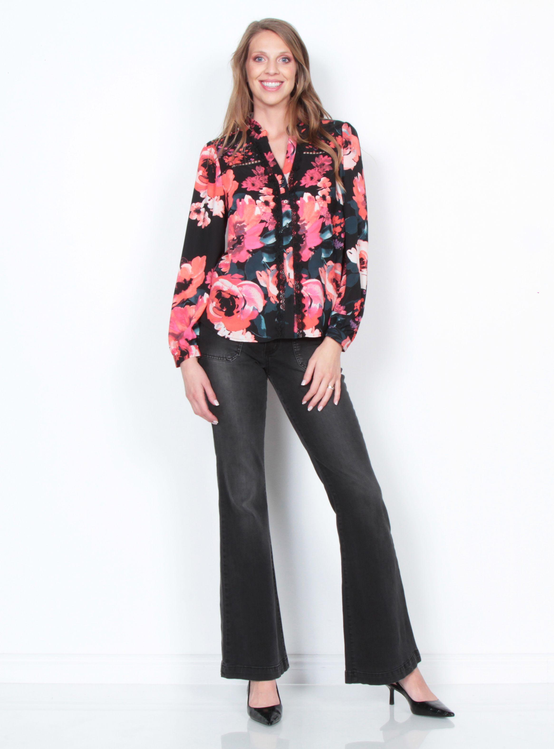 Blusa Manga Larga Estampada Abotonada-3