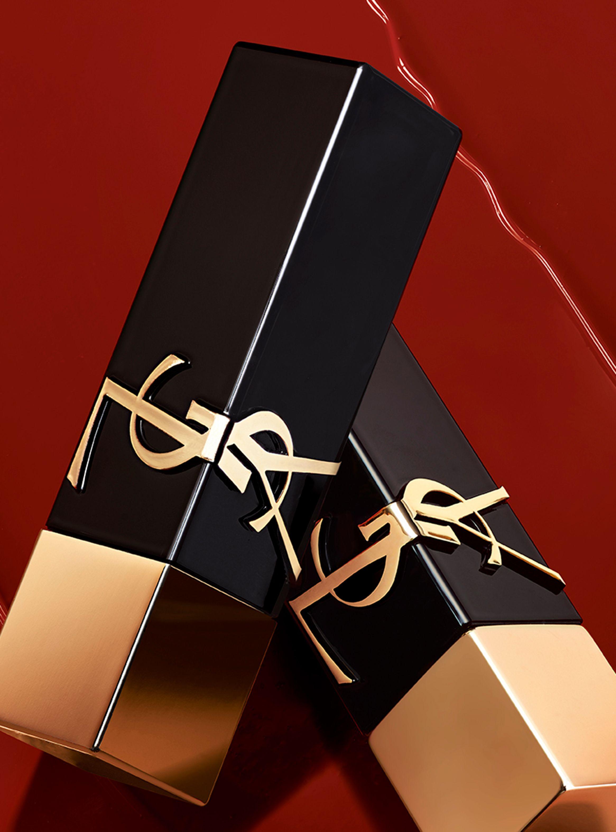 Labial Rouge Pur Couture The Bold 04 Revenged Red 2.8 gr-2