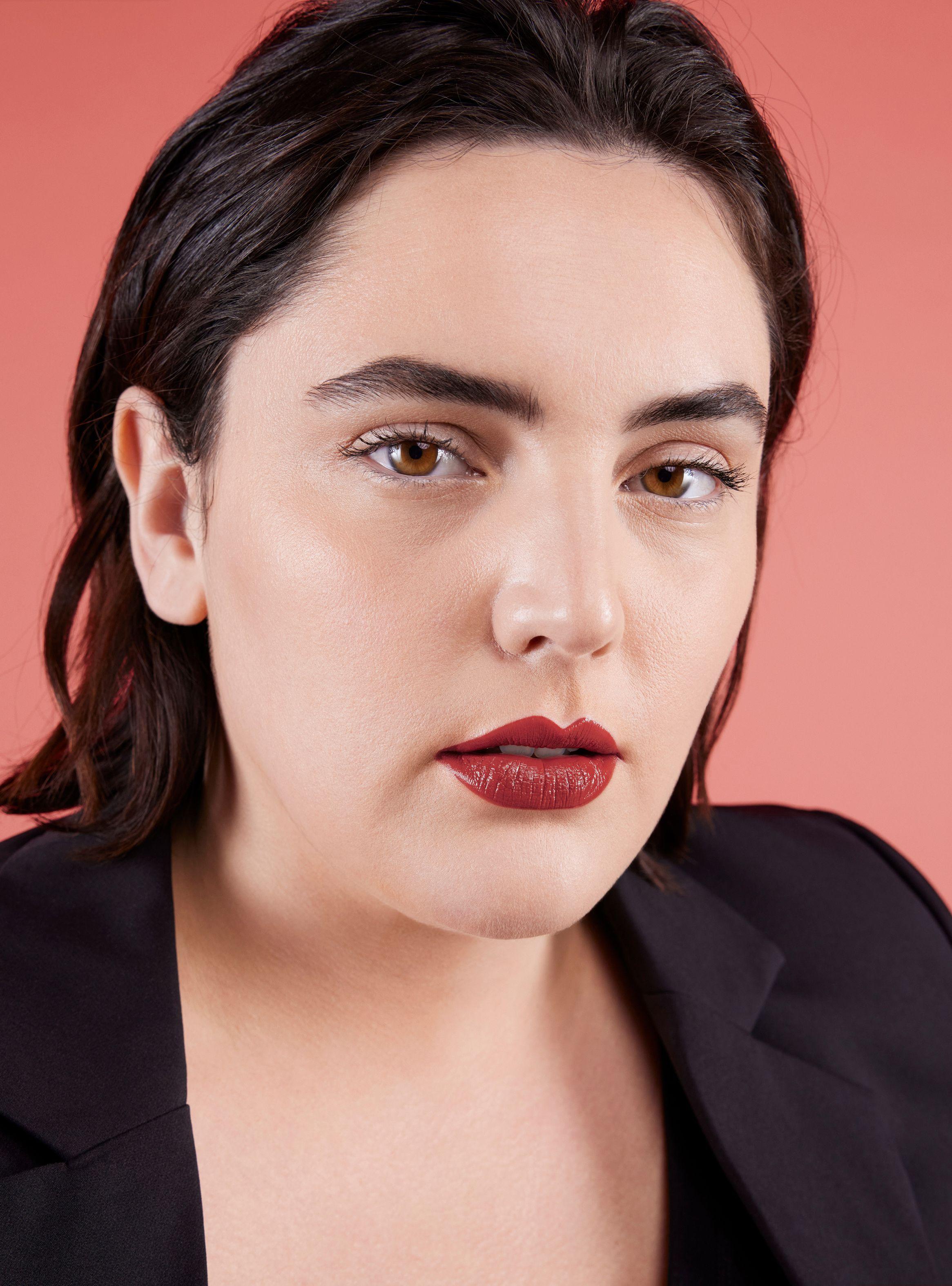 Labial Rouge Pur Couture The Bold 08 Fearless Carnelian 2.8 gr-4