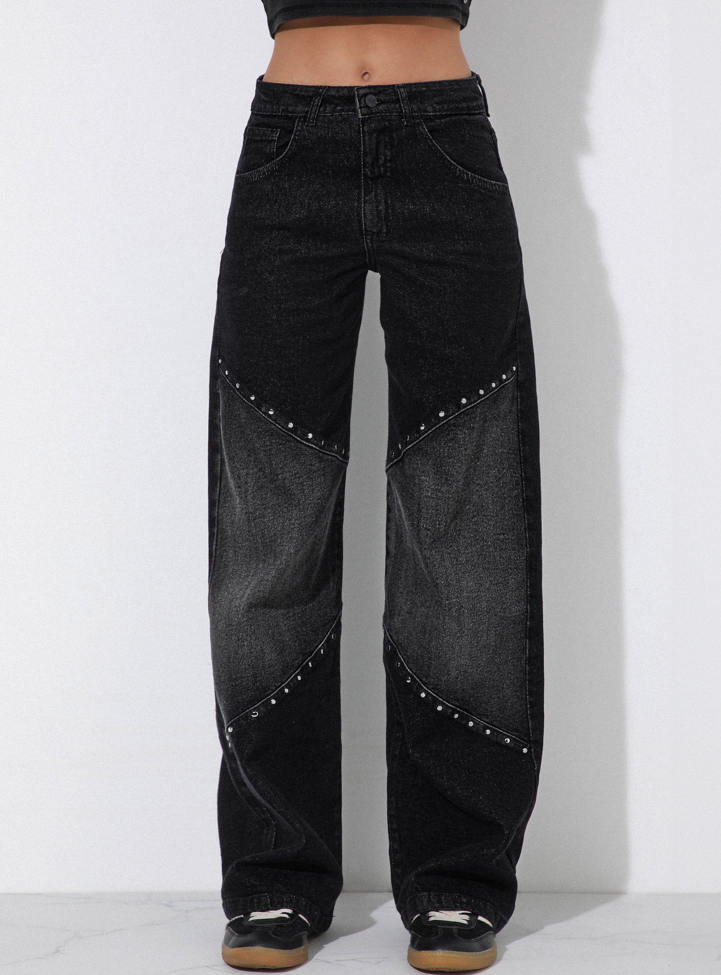 Pantalón Cortes Tachas-0