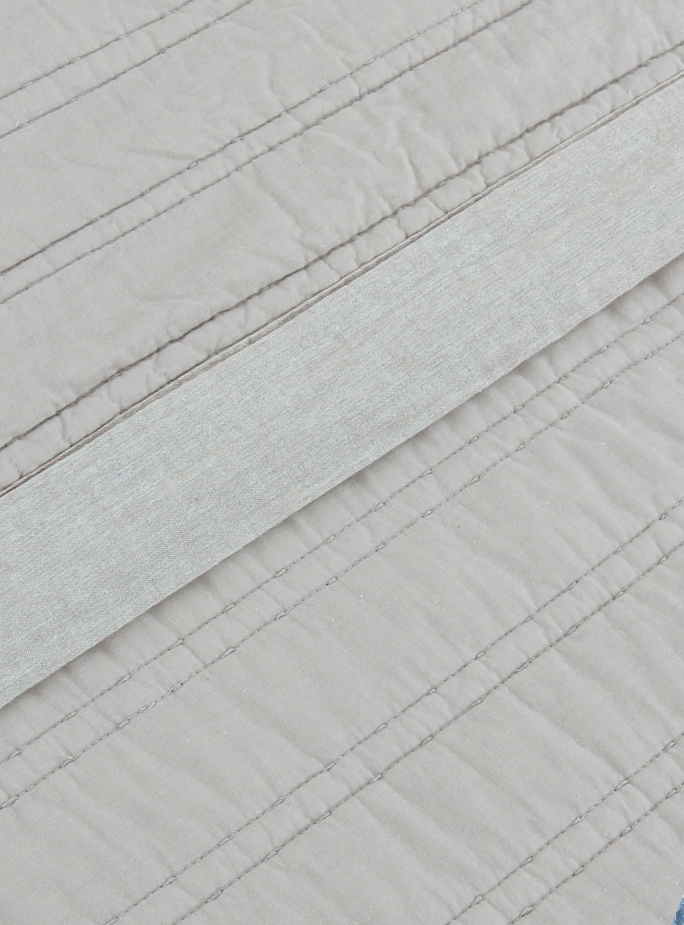 Quilt Alaniz Home Stitching Borde Plaza Super King-1