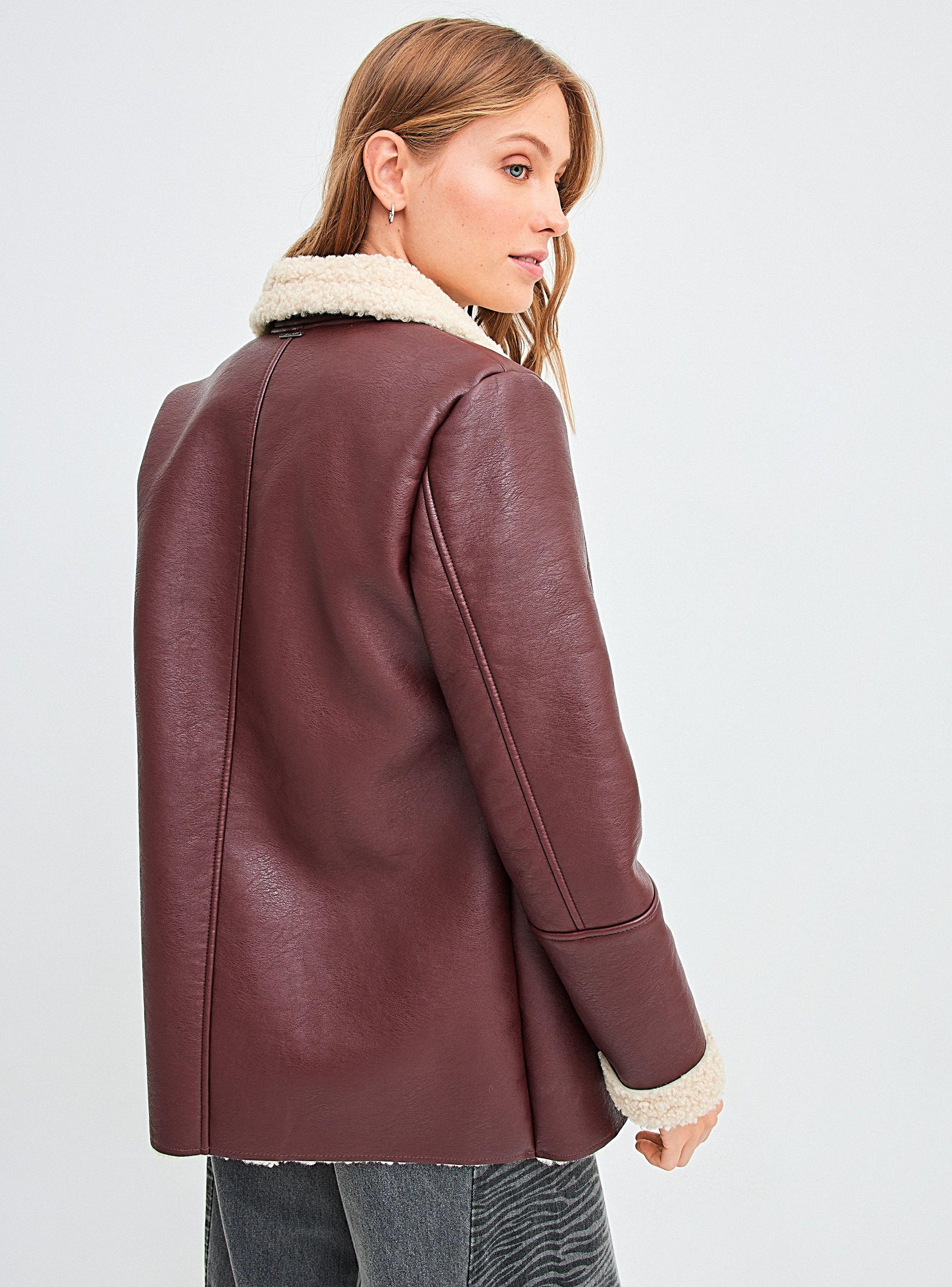 Chaqueta Detalle Cuello-1