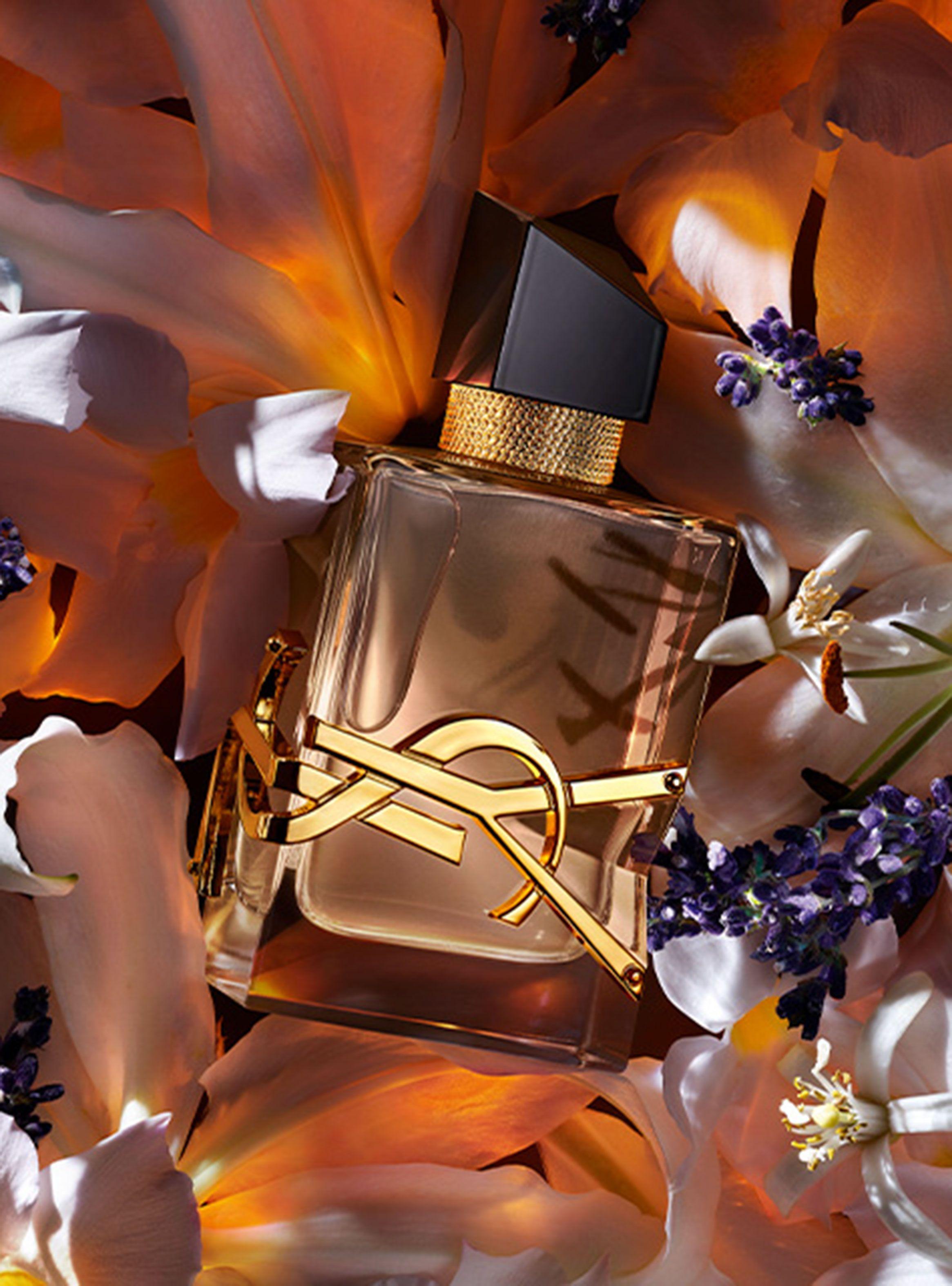 Perfume  Libre Flowers & Flames EDP Mujer 90ml Yves Saint Laurent-2