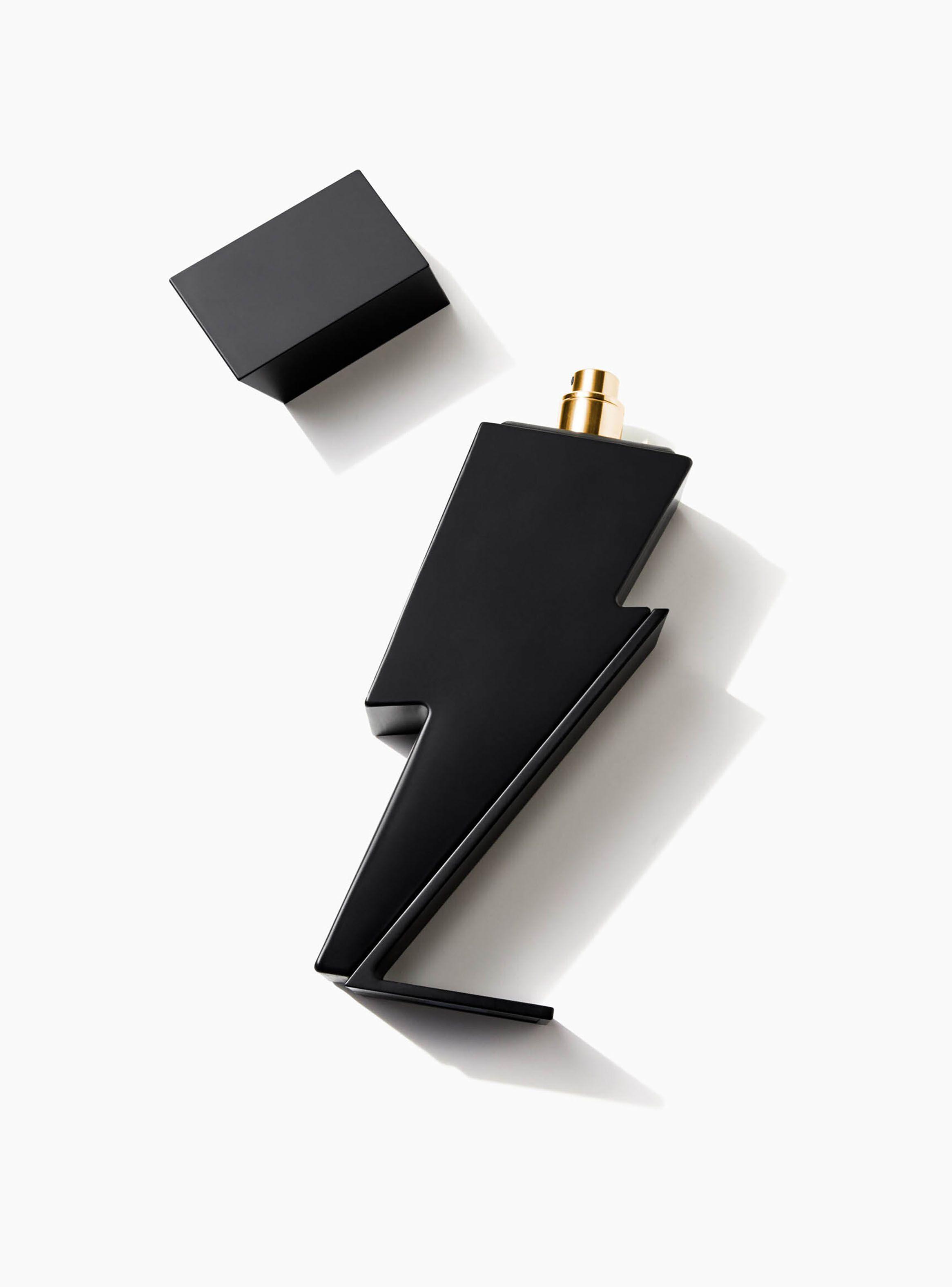 Perfume Carolina Herrera Bad Boy Le Parfum Hombre EDP 150 ml-2