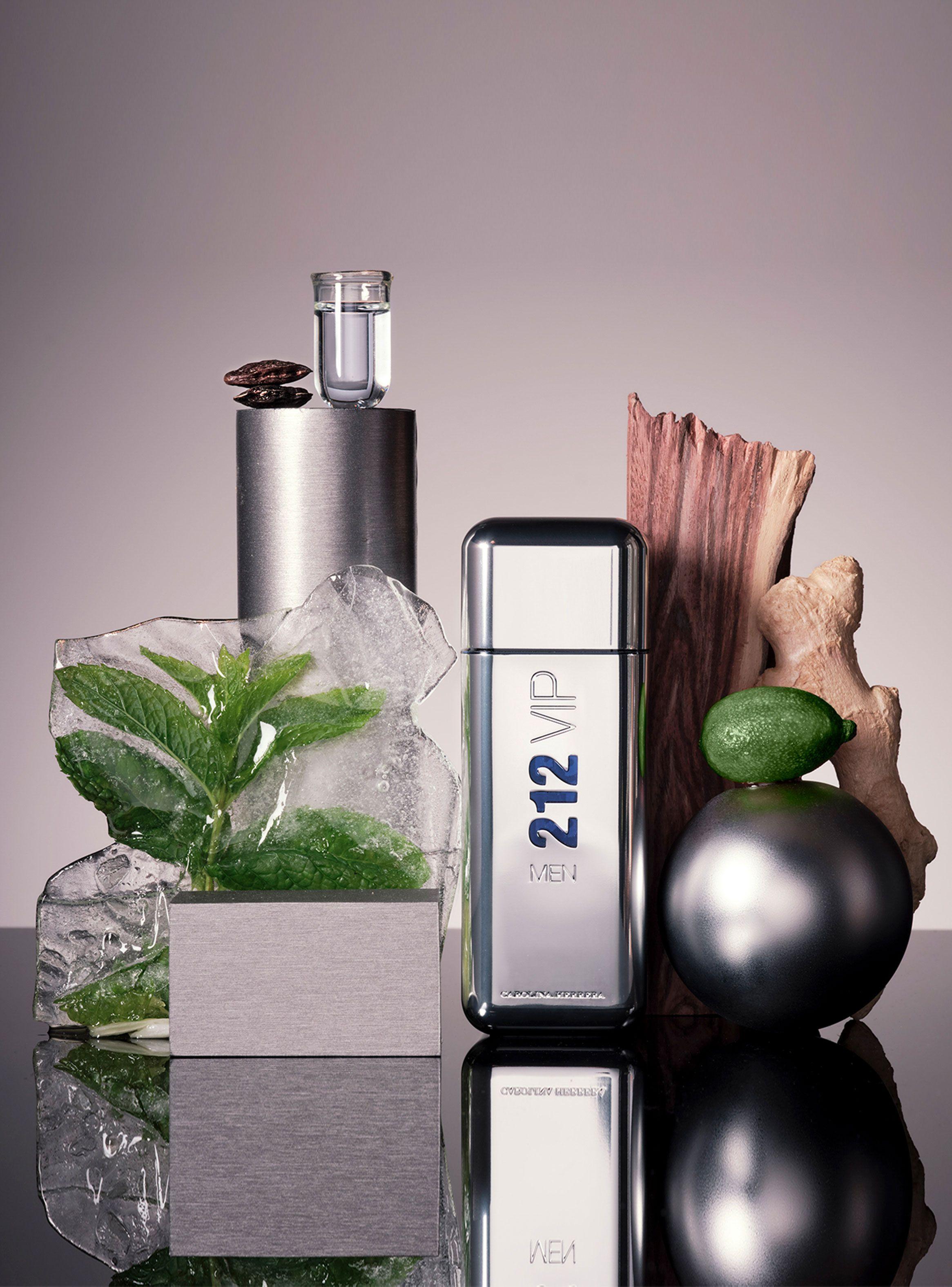 Perfume Hombre 212 VIP Men EDT 100 ml + Muestra 1.5 ml-3