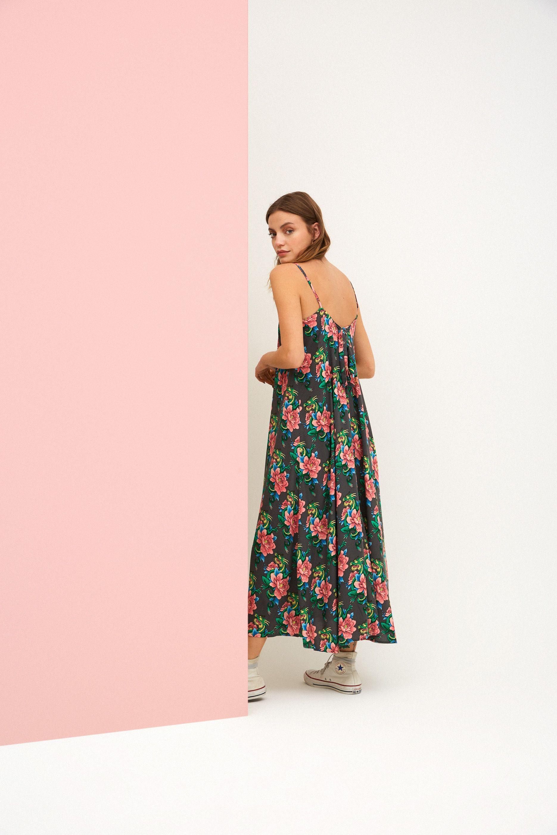 Vestido Largo con Pabilos Art Gallery Tomás Tinta-0