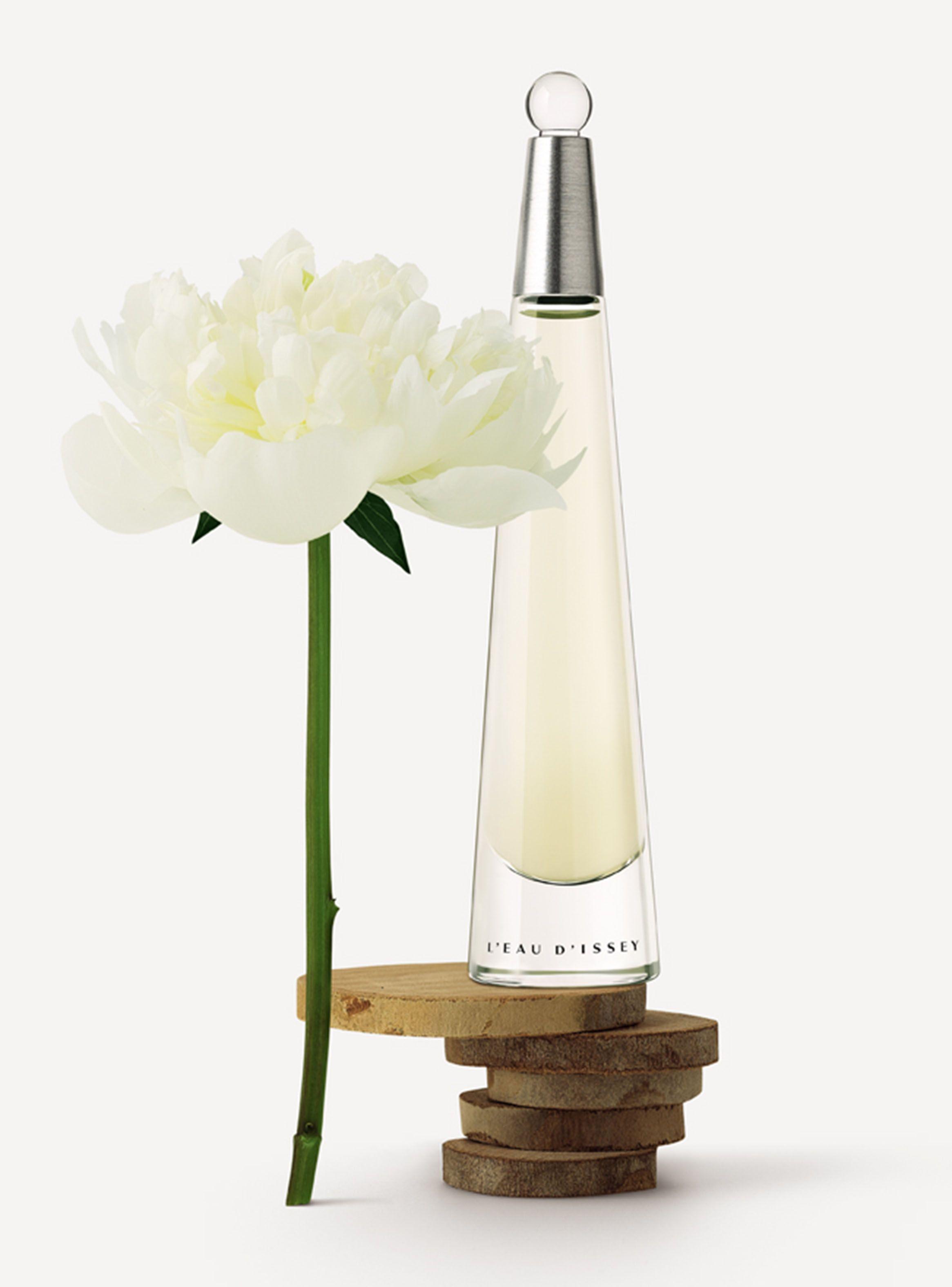Perfume Issey Miyake L'eau D'issey Mujer EDT 100 ml-3