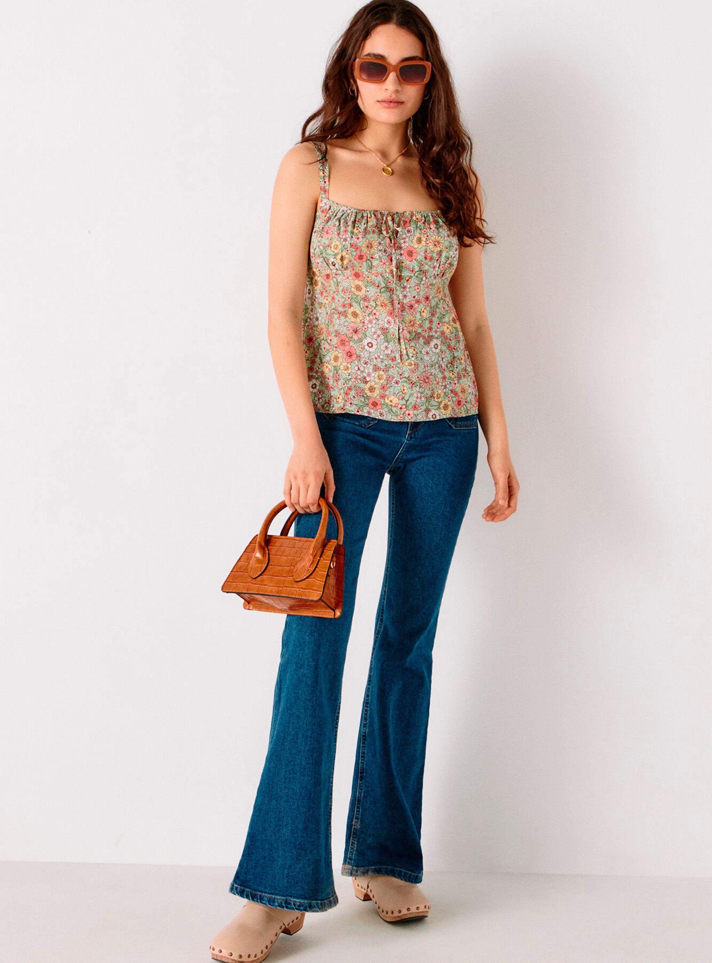 Top Tiritas Botanical-3