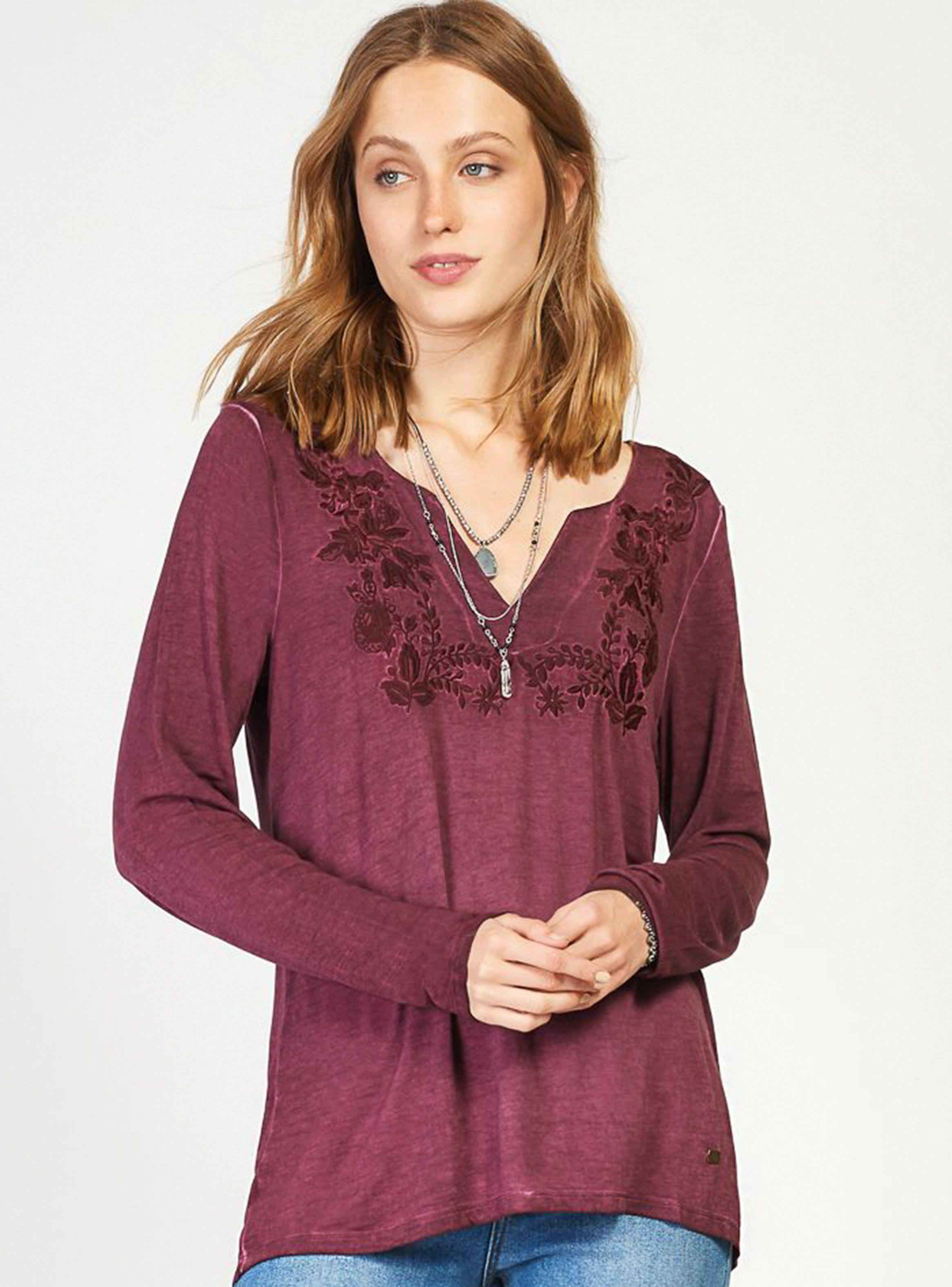 Polera Bordada Umbrale Woman-0