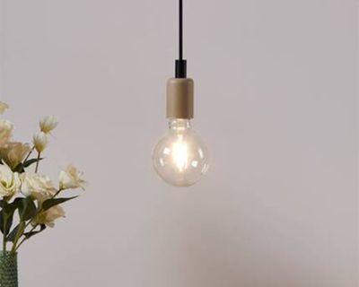 Imagen 2 del producto Ampolleta LED 4W E27 luz cálida G95 Decotrans