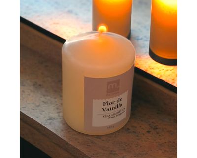 Imagen 2 del producto Vela Aromática flor de vainilla 135 g