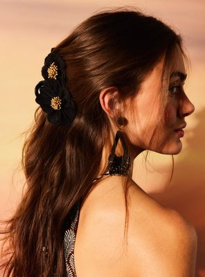 Pinche con Aplicación Flores