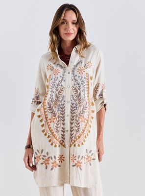 Blusa Detalle Bordado Delantero