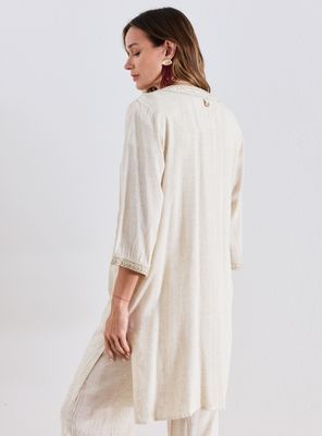 Imagen 2 del producto Blusa Tipo Kimono Bordada