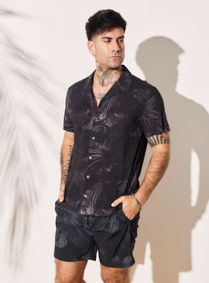 Camisa Cuello Resort Print Flores Oscuras