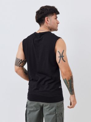 Imagen 2 del producto Polera Musculosa Bordado en Pecho sin Manga