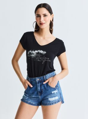 Polera Ajustada Cuello V Gráfica