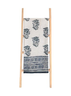 Chal Saint Martin Hojas