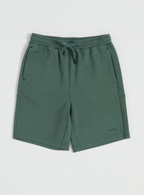 Short Buzo con Detalle Bolsillos