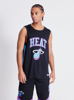 Polera sin Mangas Jaime Jaquez