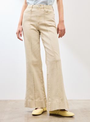 Jeans Wide Leg Corte Central en la Pierna