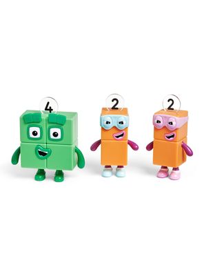 Bloques 4 y Los Terribles 2