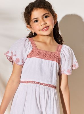 Imagen 2 del producto Vestido Diseño India con Aplicaciones Broderie