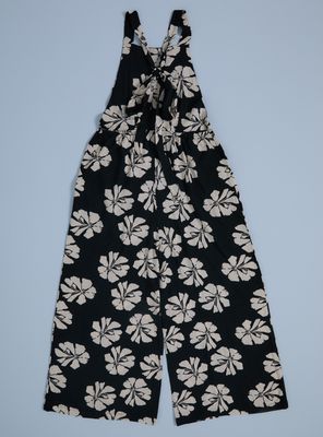 Imagen 2 del producto Enterito Tipo Jardinera Estampado Flores