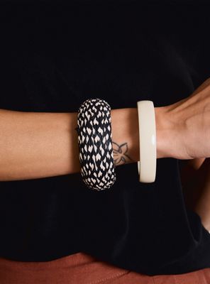 Set de 2 Pulseras a Tono