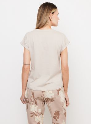 Imagen 2 del producto Polera Básica Manga Caída con Gráfica Frontal