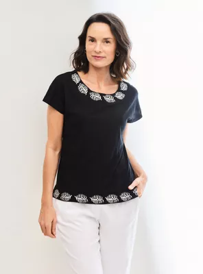 Polera Manga Kimono Bordado en Escote y Basta