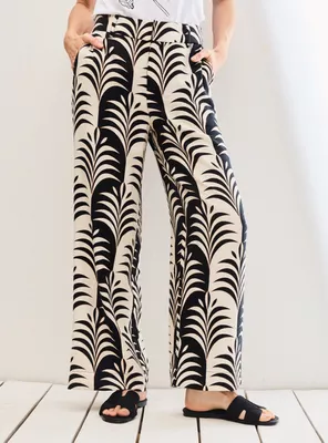 Pantalón Fluido Wide Leg con Bolsillos Laterales