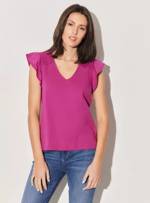 Imagen 1 del producto Polera con Vuelo en Manga y Pieza Bordada en Hombros