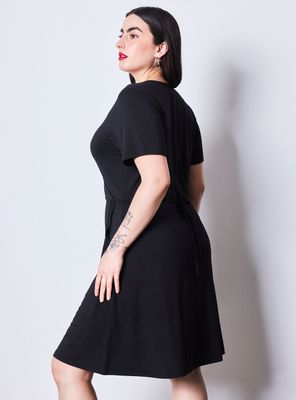 Imagen 2 del producto Vestido Cruzado con Botones en Falda