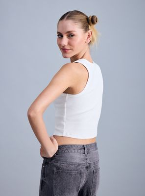 Imagen 2 del producto Polera Licencia con Bordado