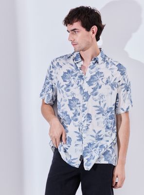 Imagen 1 del producto Camisa Estampado Reverse Hojas